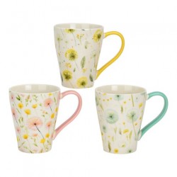 2443 Tasse aus Porzellan