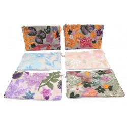 2537 Pochette mit Schulterriemen