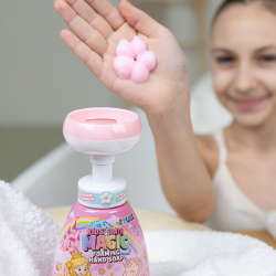 2651 Savon pour les mains avec distributeur mousseux de fleur 310 ml- Parfum fraise douce 